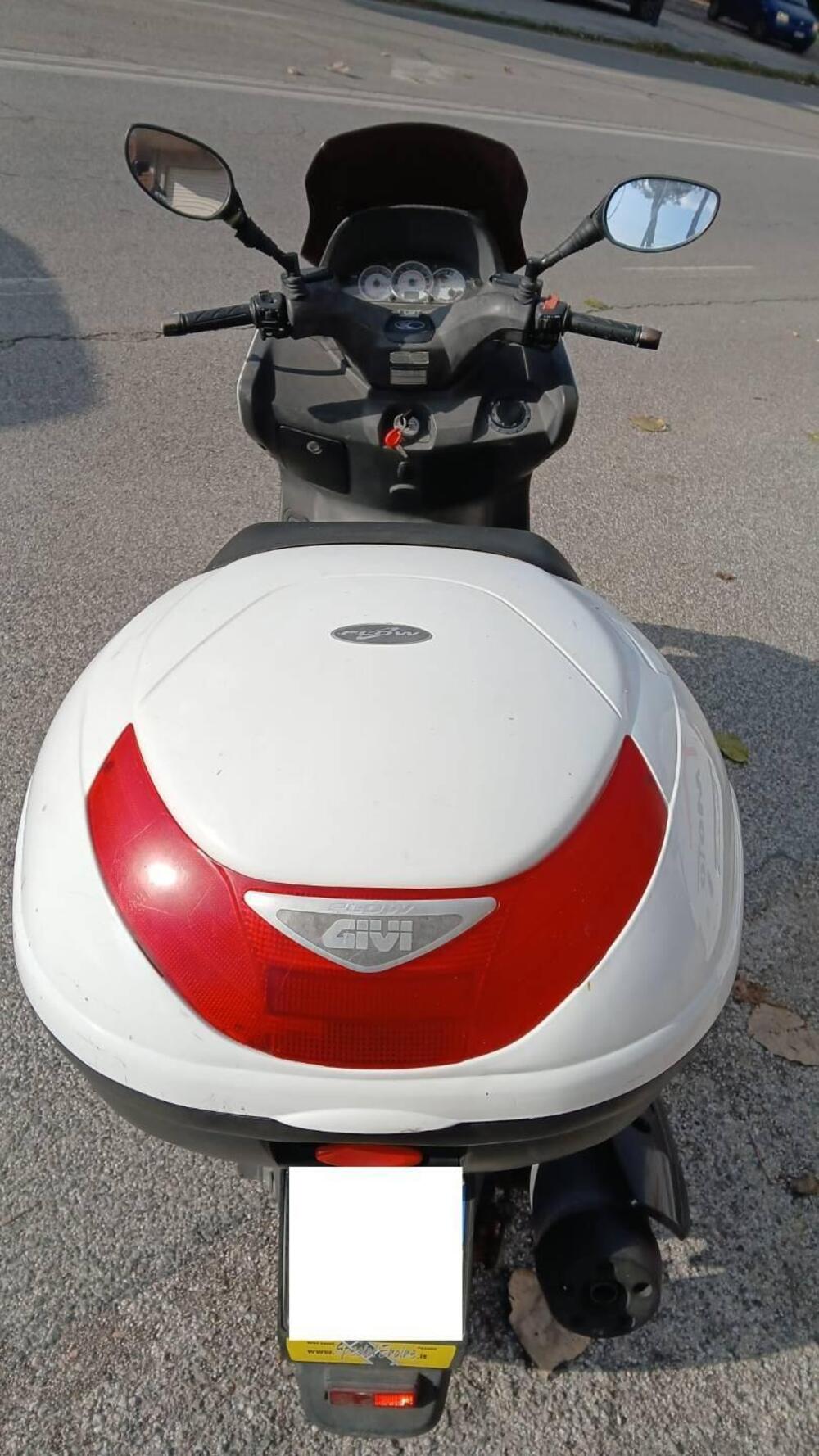 Kymco Xciting 300i R (2007 - 14) (4)