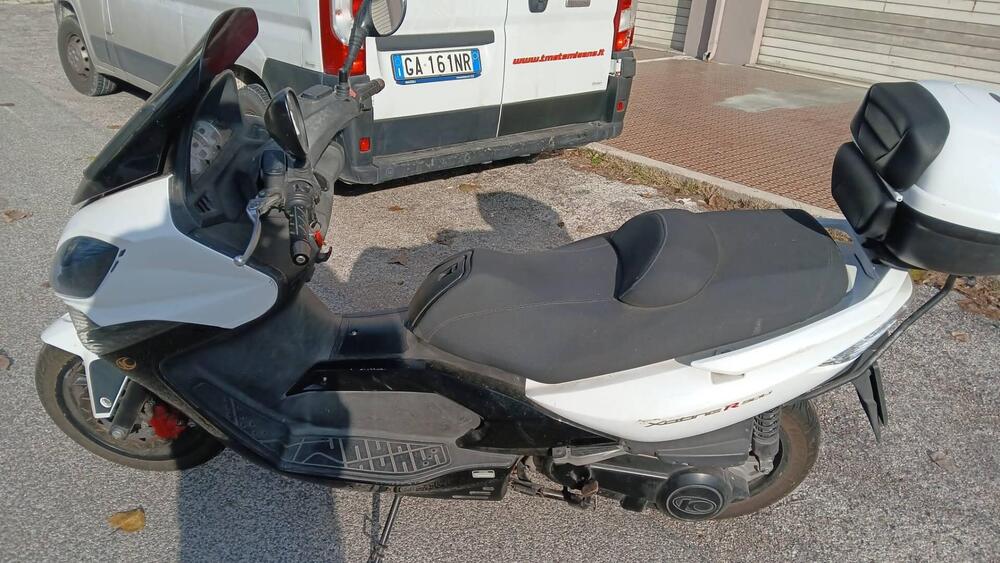 Kymco Xciting 300i R (2007 - 14) (2)