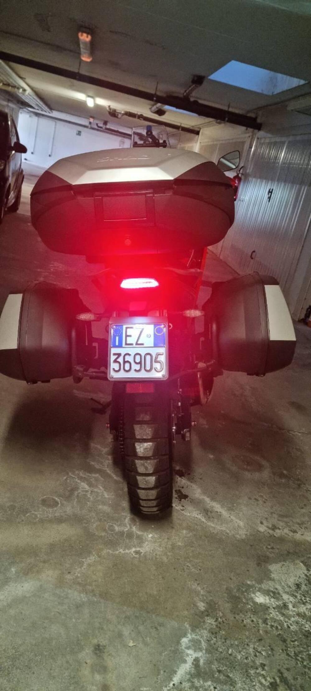 Moto Morini X-Cape 650 (2021 - 26) (2)