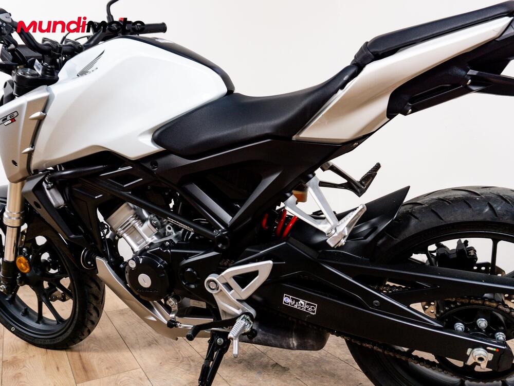 Honda CB 125 R (2021 - 23) (10)