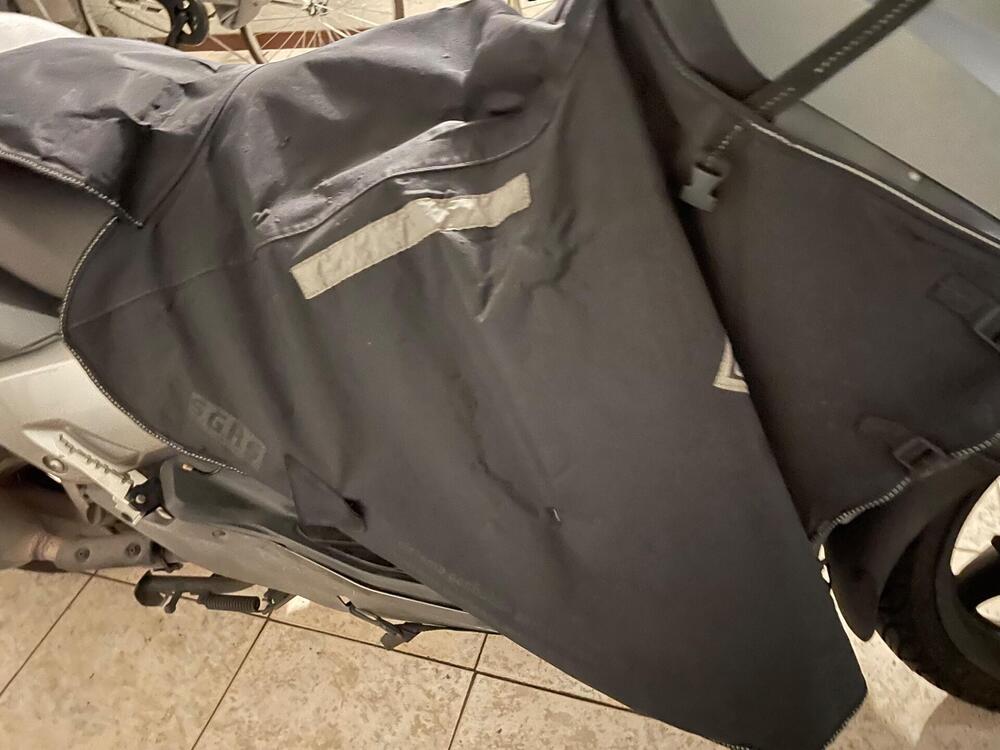 Copertina scooter TUCANO Tucano Urbano (4)