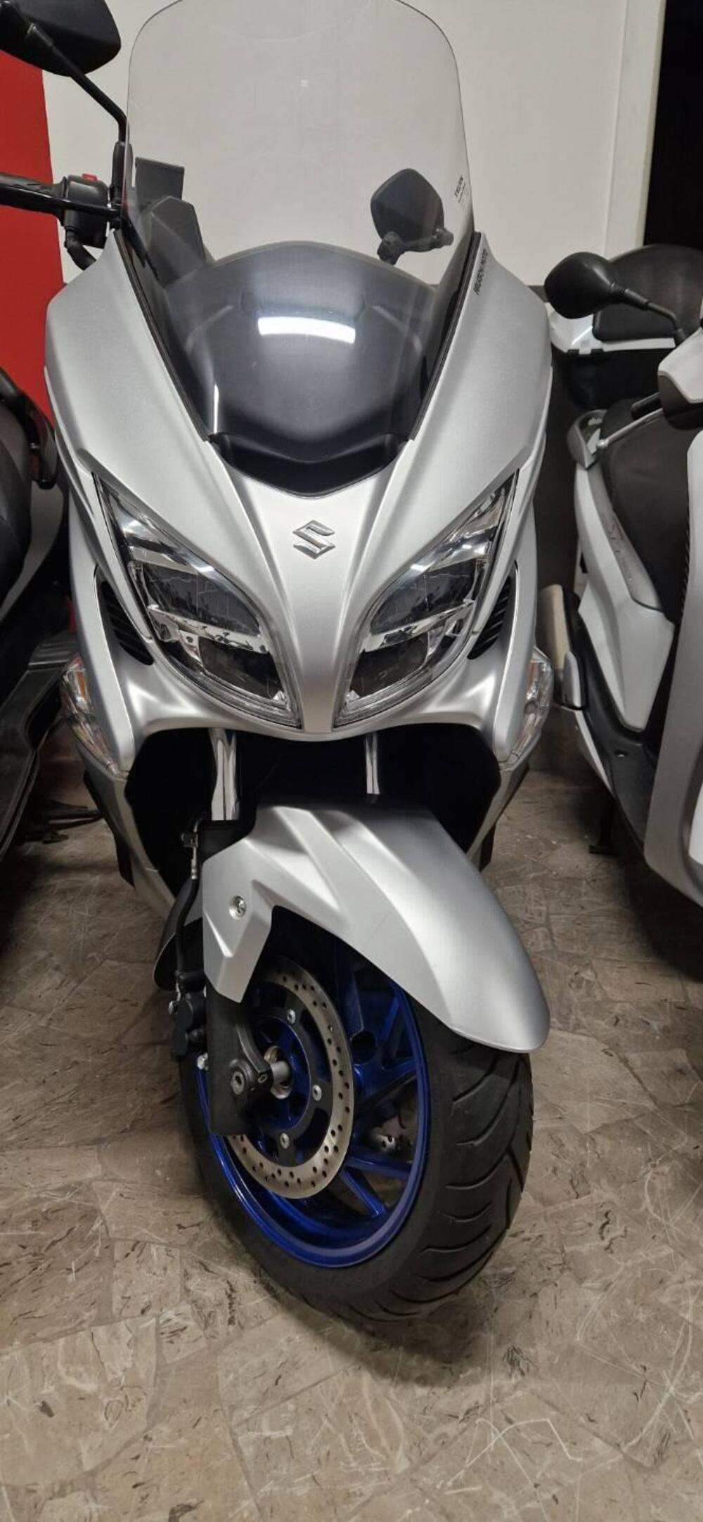 Suzuki Burgman 400 (2022 - 24)