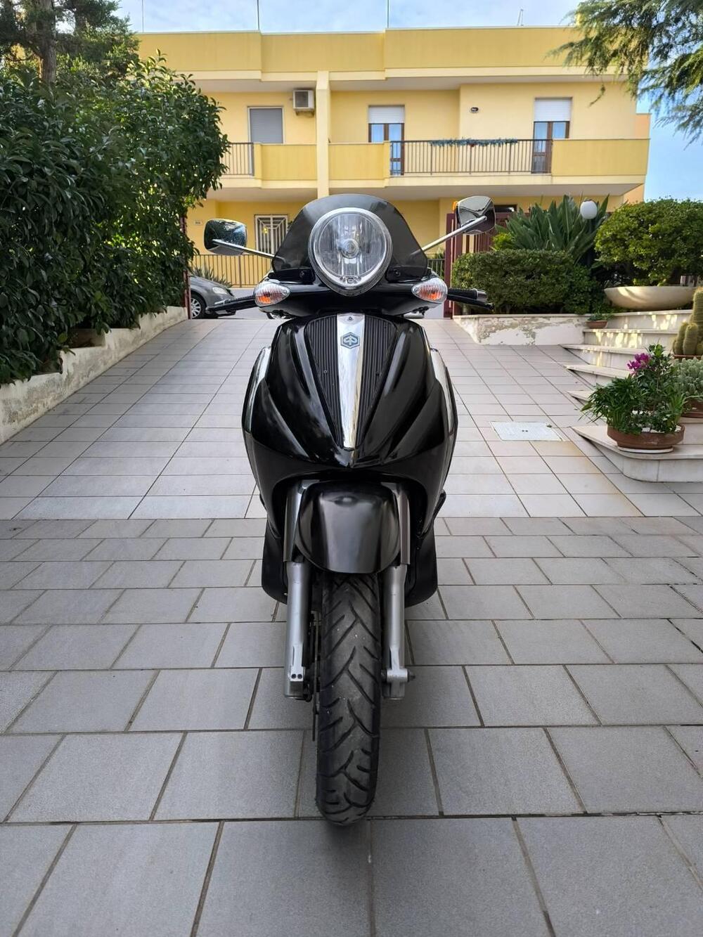 Piaggio Beverly 400 i.e. (2006 - 10) (3)