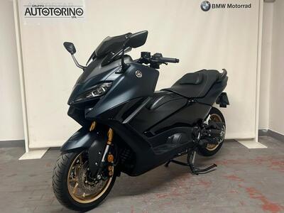 Yamaha T-Max 560 Tech Max (2022 - 24) usata