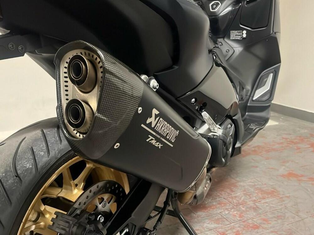 Yamaha T-Max 560 Tech Max (2022 - 24) (8)