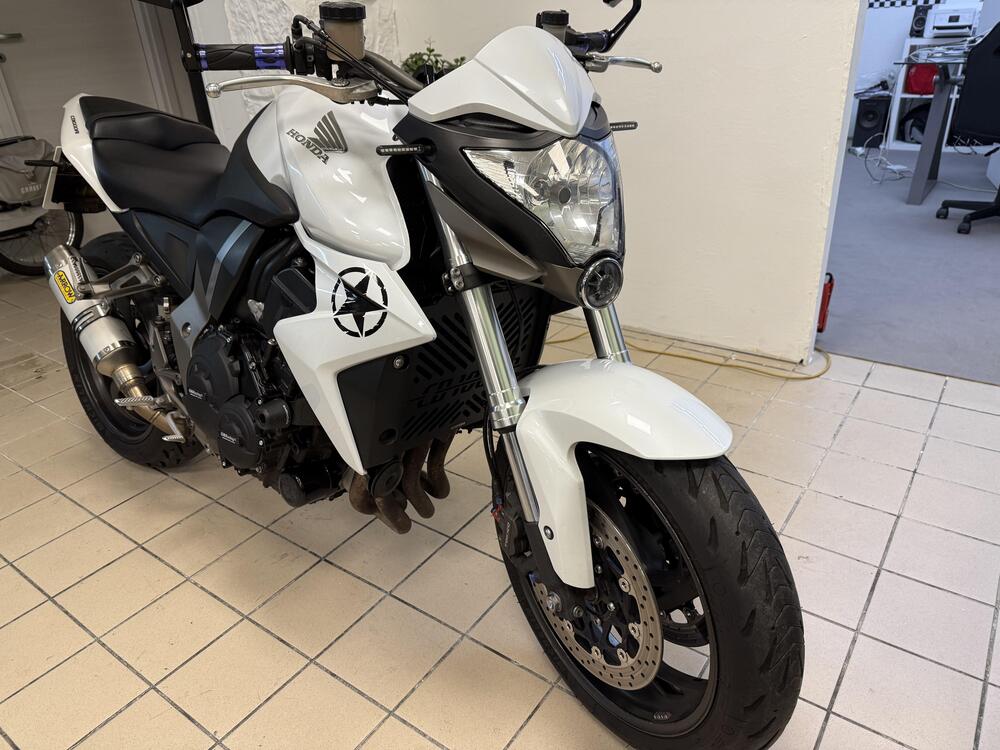 Honda CB 1000 R (2008 - 10) (3)