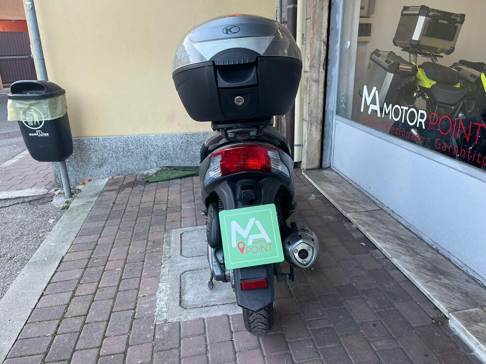Kymco Agility 200i R16 + (2014 - 17) (3)