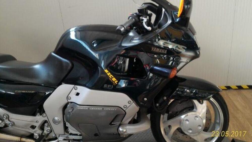 Yamaha GTS 1000 (2)
