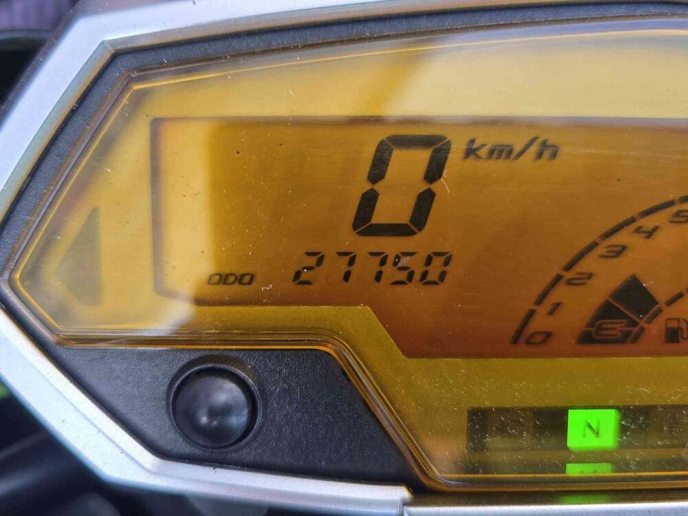 Kawasaki Z 1000 (2010 - 13) (22)