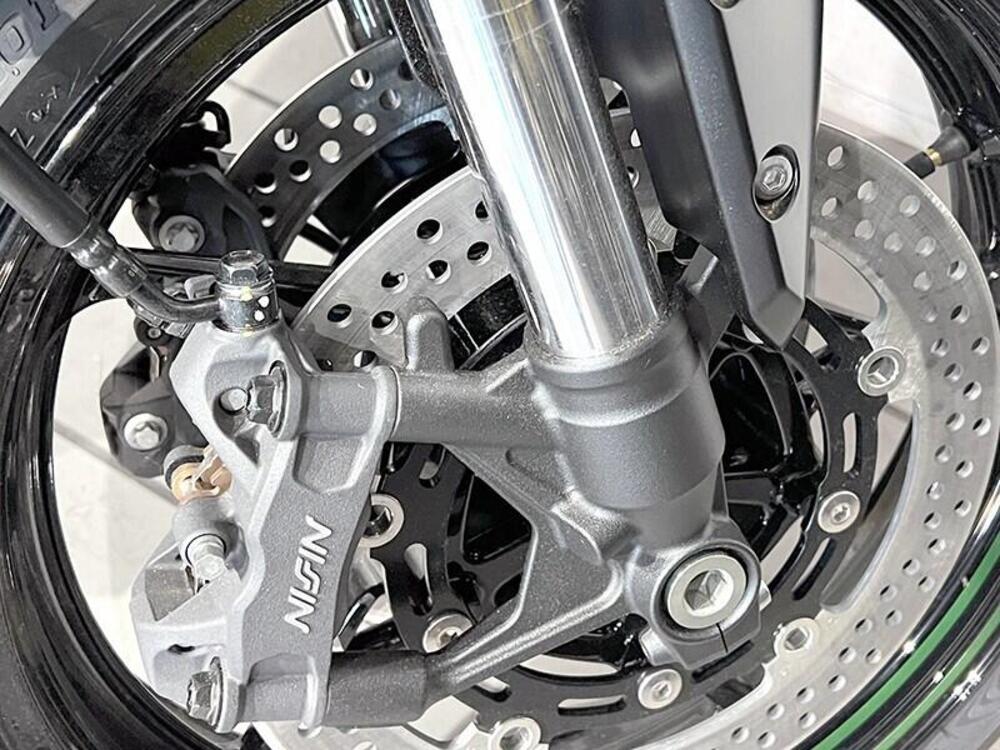 Kawasaki Z 900 A2 (2025 - 26) (3)