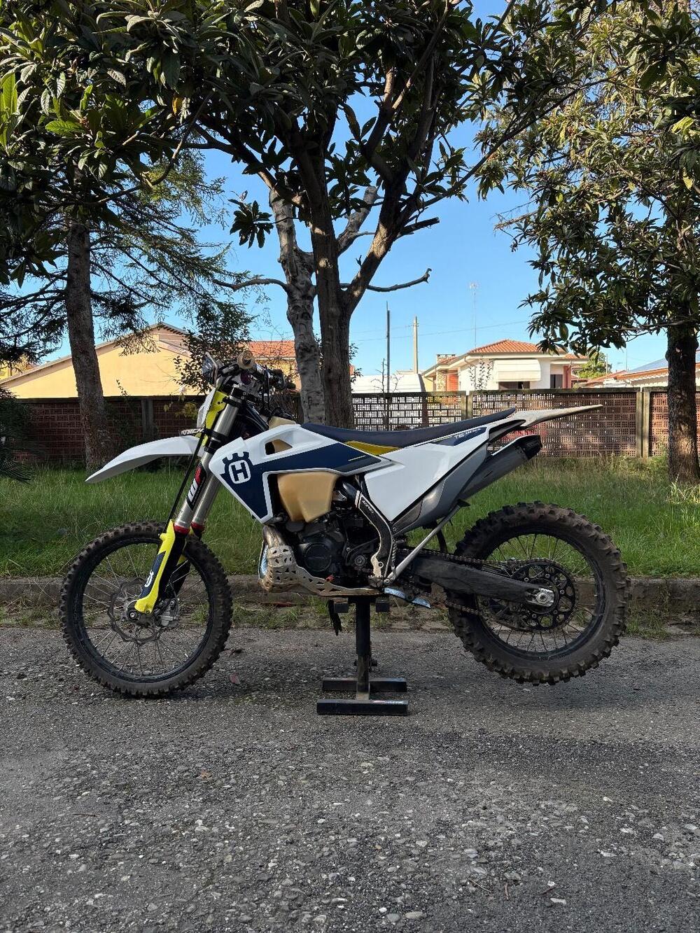 Husqvarna TE 300i (2021)