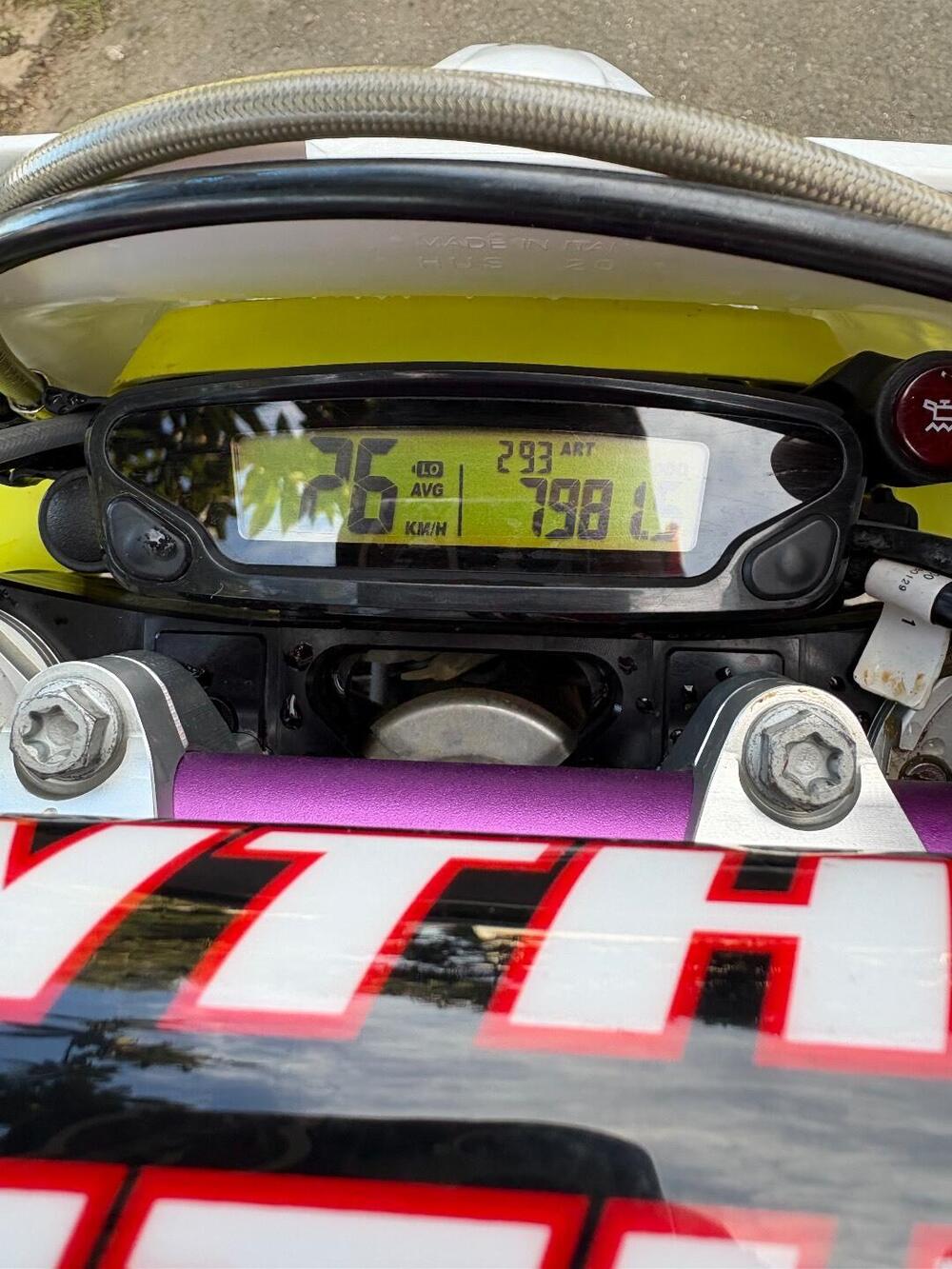 Husqvarna TE 300i (2021) (6)