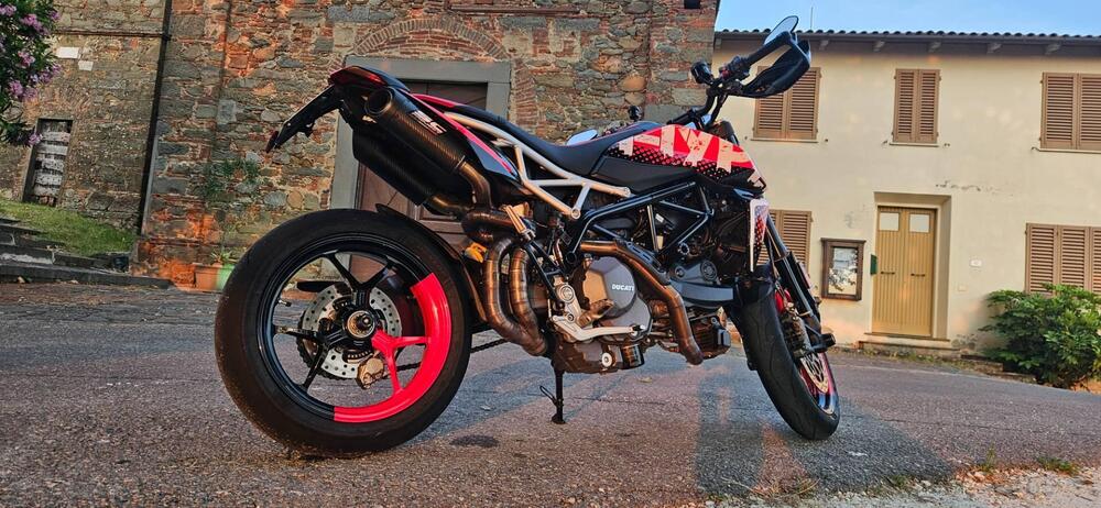 Ducati Hypermotard 950 RVE (2020) (2)