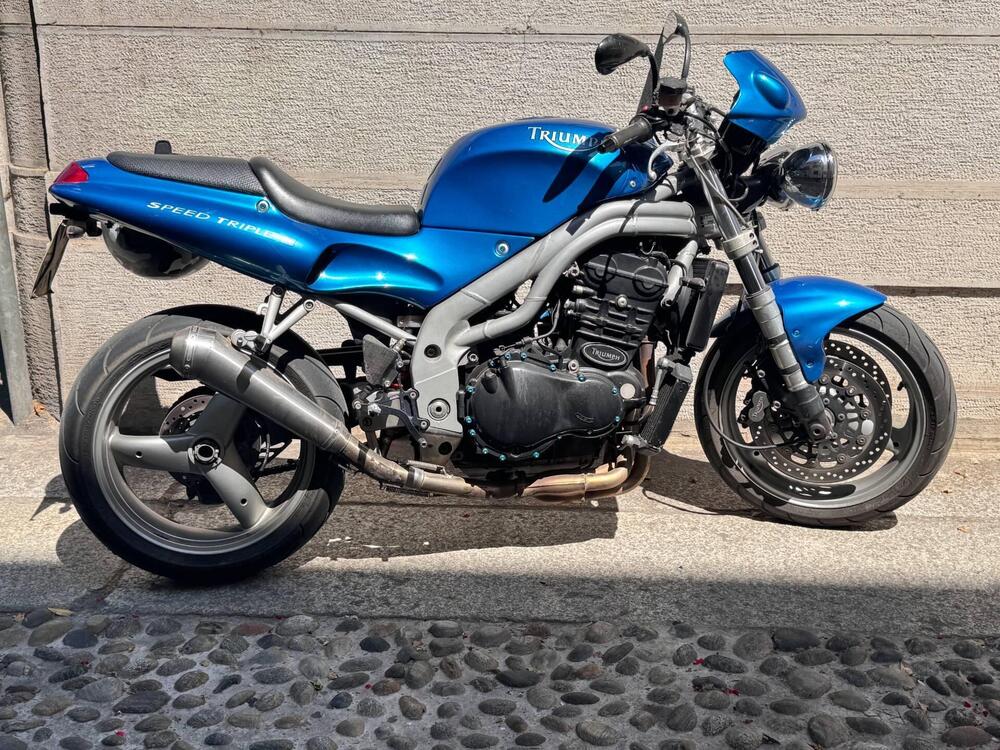 Triumph Speed Triple 955 (1998 - 01) (9)