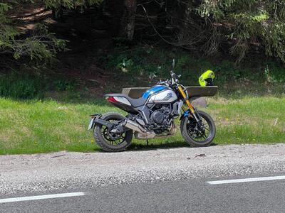 CFMOTO 700CL-X Heritage (2021 - 26) usata