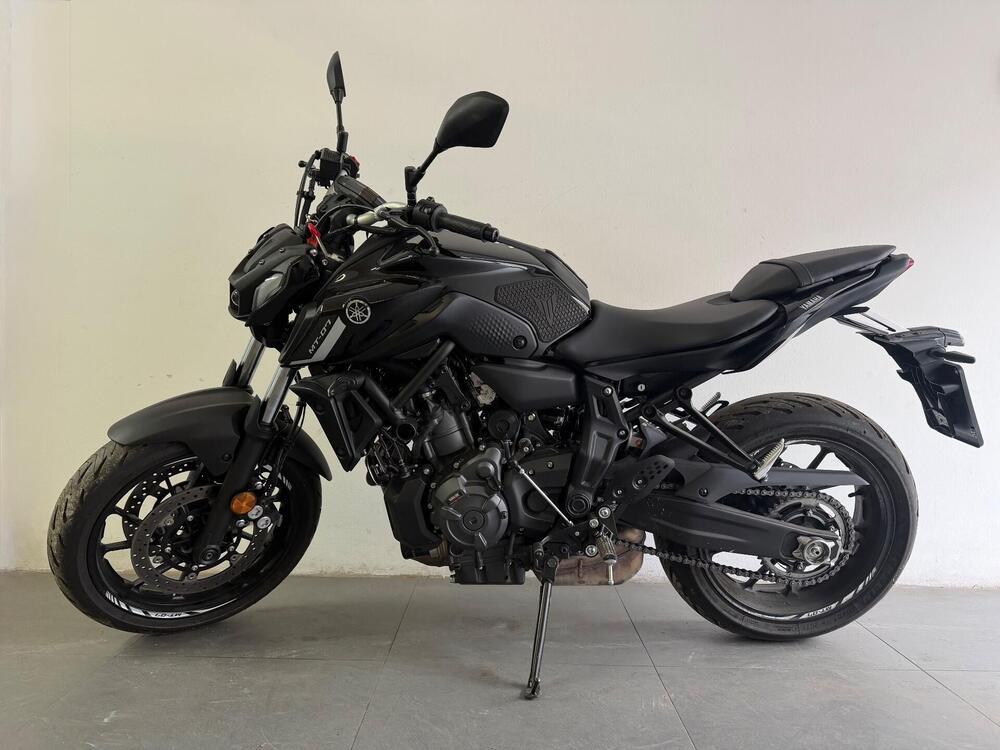 Yamaha MT-07 (2021 - 24) (11)