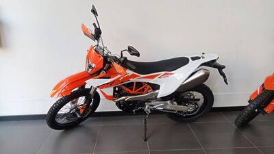 KTM 690 Enduro R (2026) nuova