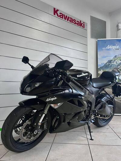 Kawasaki Ninja 600 ZX-6R (2009 - 16) usata
