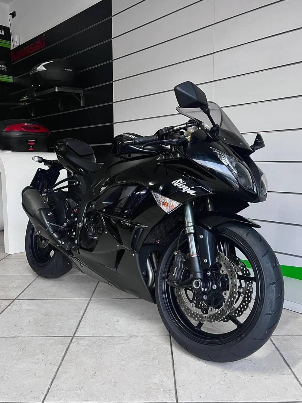 Kawasaki Ninja 600 ZX-6R (2009 - 16) (2)