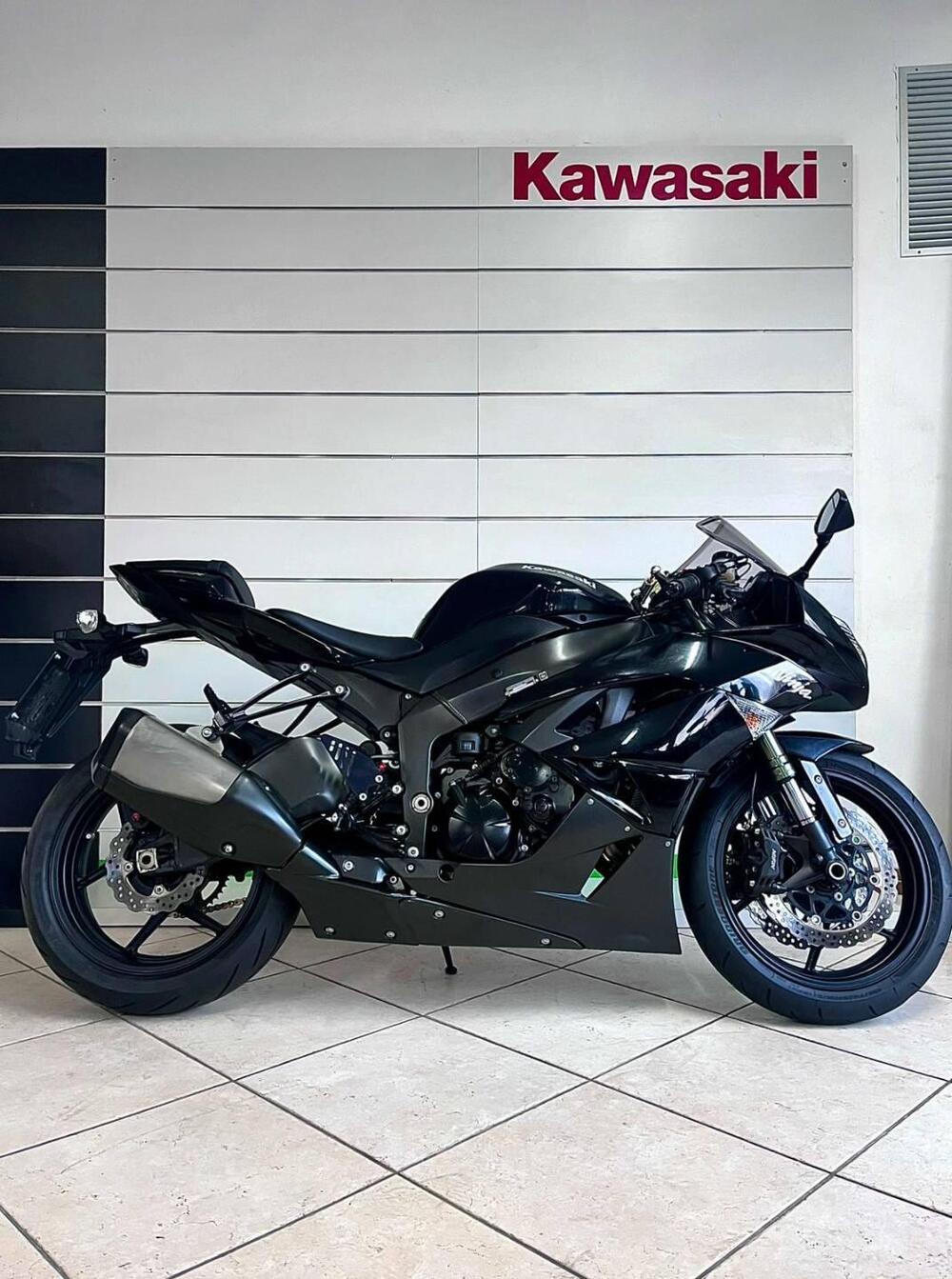 Kawasaki Ninja 600 ZX-6R (2009 - 16) (5)