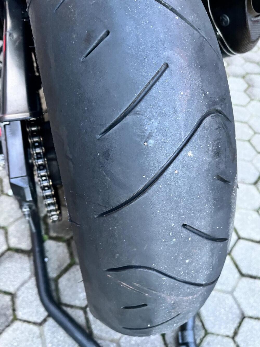 Kawasaki Z 800 Sugomi Edition ABS (2016) (12)