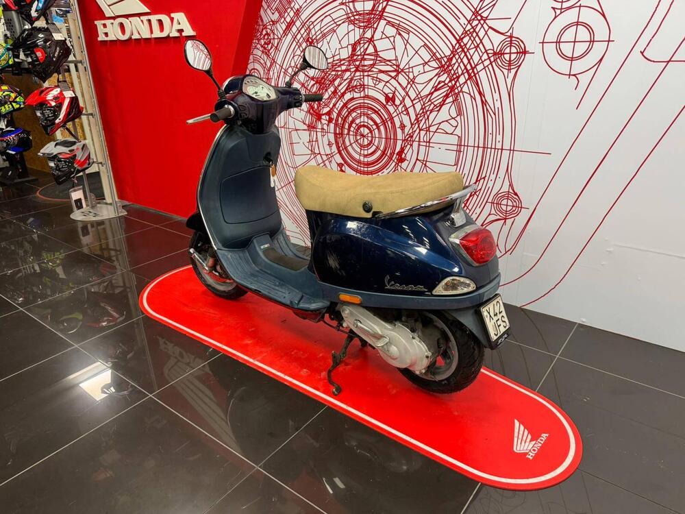 Vespa Sprint 50 2T (2014 - 17) (2)