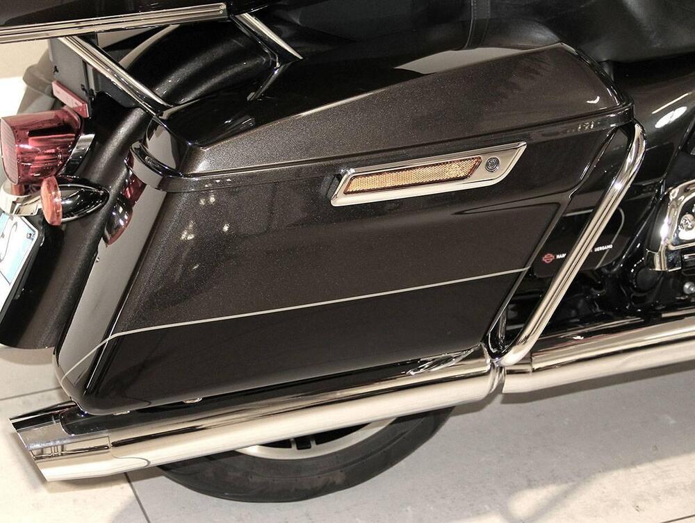 Harley-Davidson 114 Road Glide Limited (2020) - FLTRK (4)