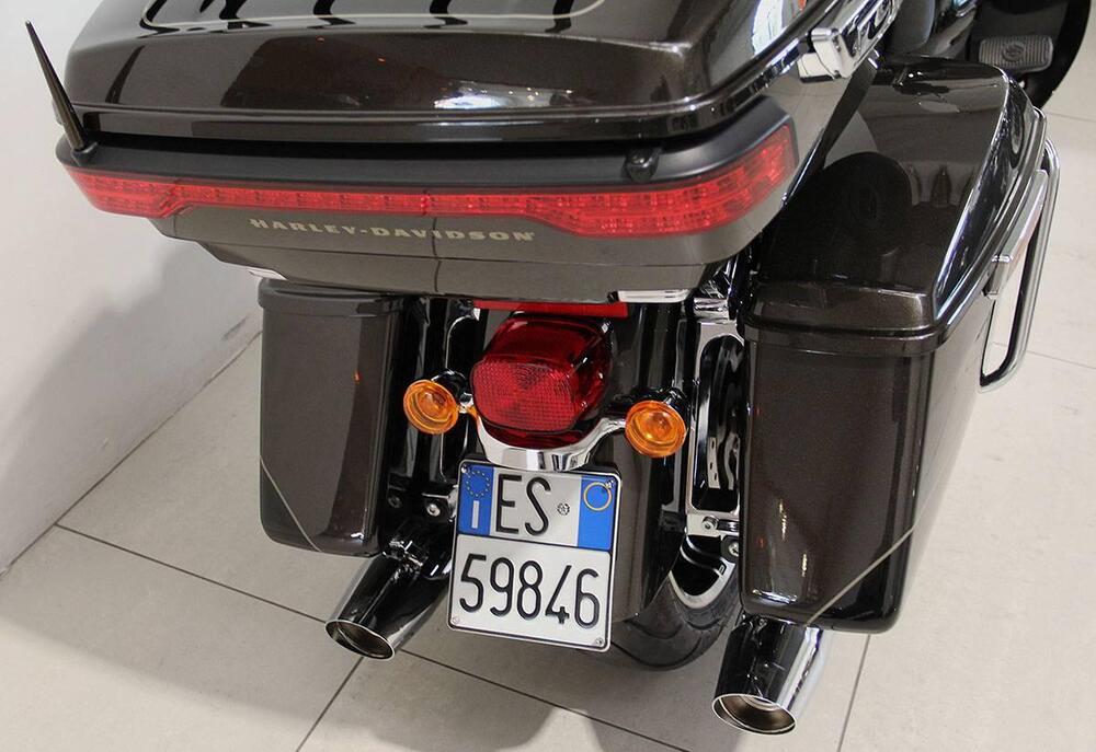 Harley-Davidson 114 Road Glide Limited (2020) - FLTRK (7)