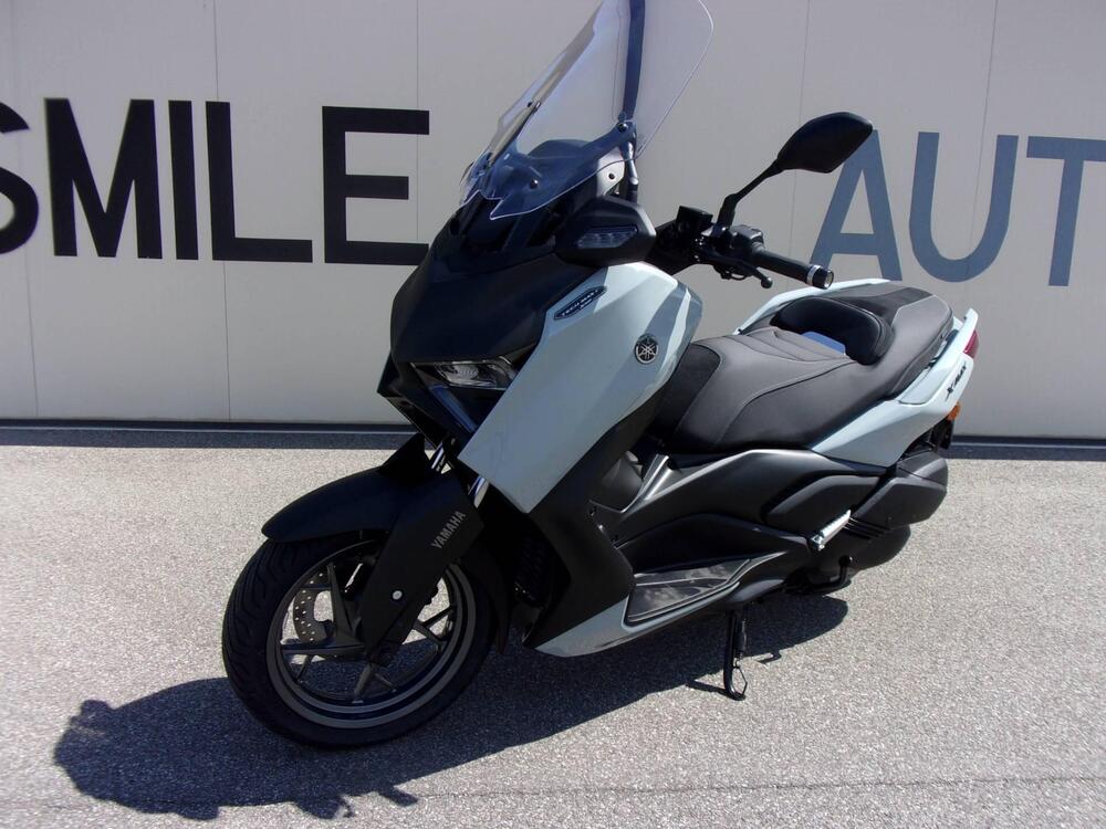 Yamaha X-Max 300 Tech Max+ (2025 - 26)