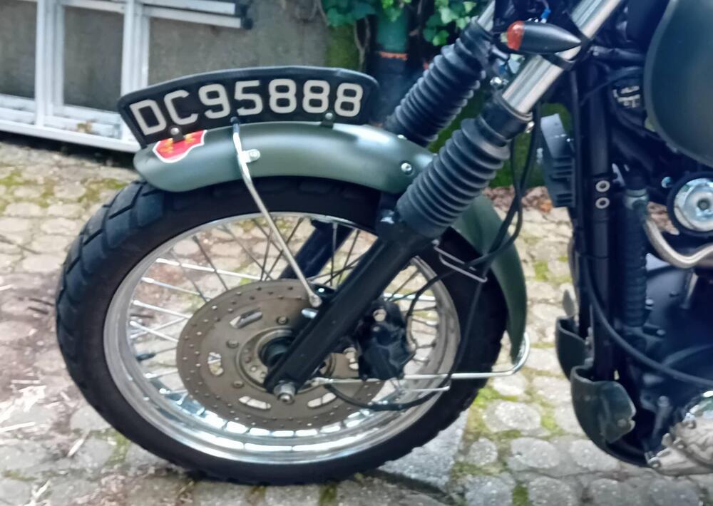 Triumph Bonneville T100 (2008 - 16) (4)