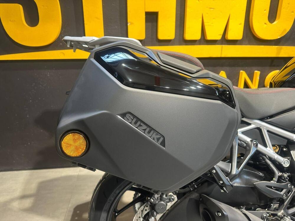 Suzuki GSX-S1000GX Touring (2024 - 26) (7)