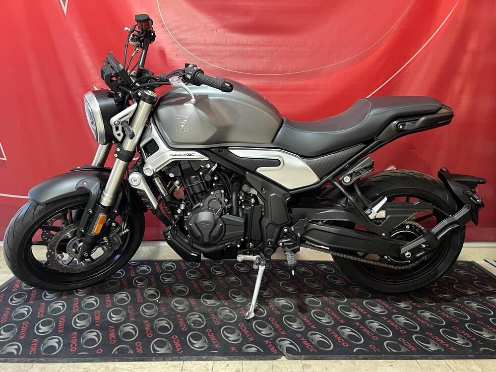 Voge Trofeo 500AC (2022 - 26) (2)