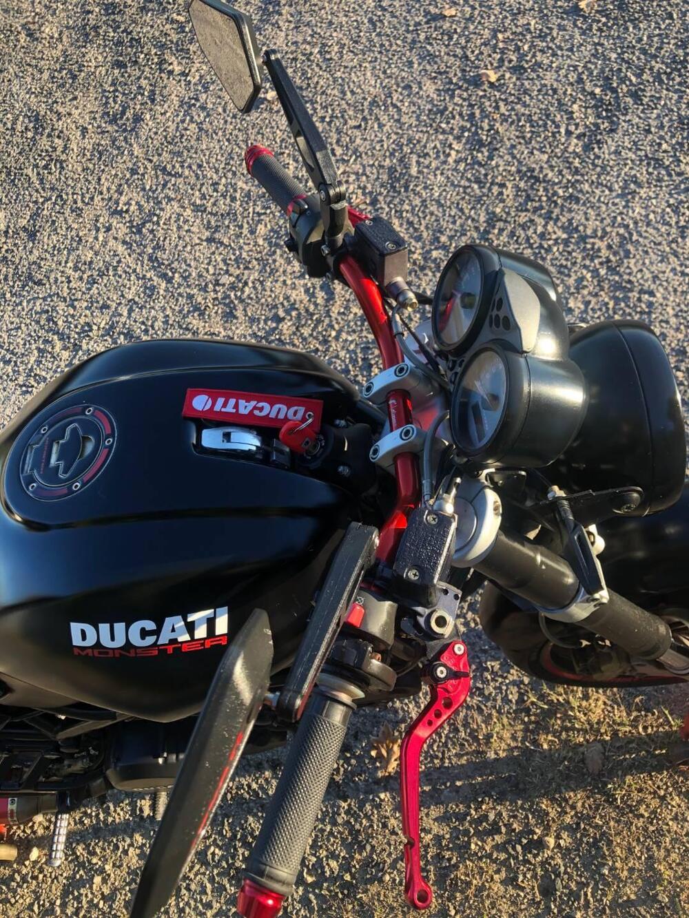 Ducati Monster 620 I.E. Dark (2002) (4)