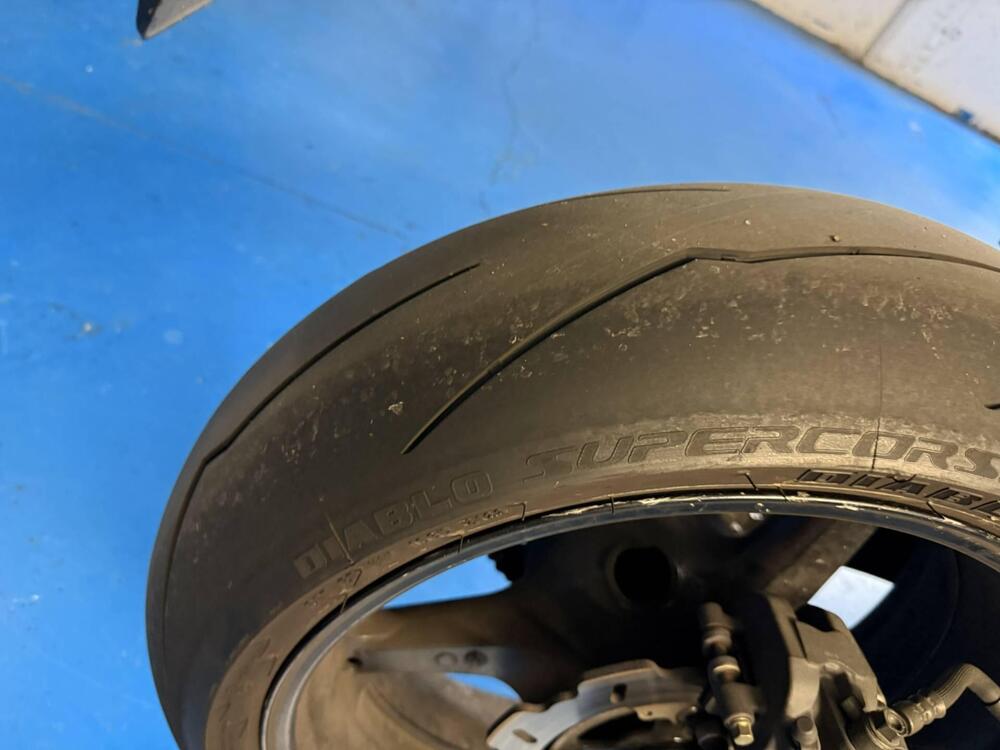 Honda CBR 1000 RR Fireblade (2006 - 07) (5)