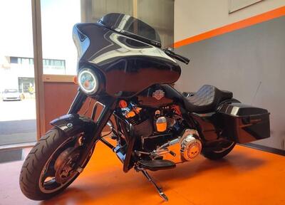 Harley-Davidson 1690 Street Glide (2011 - 13) - FLHX usata
