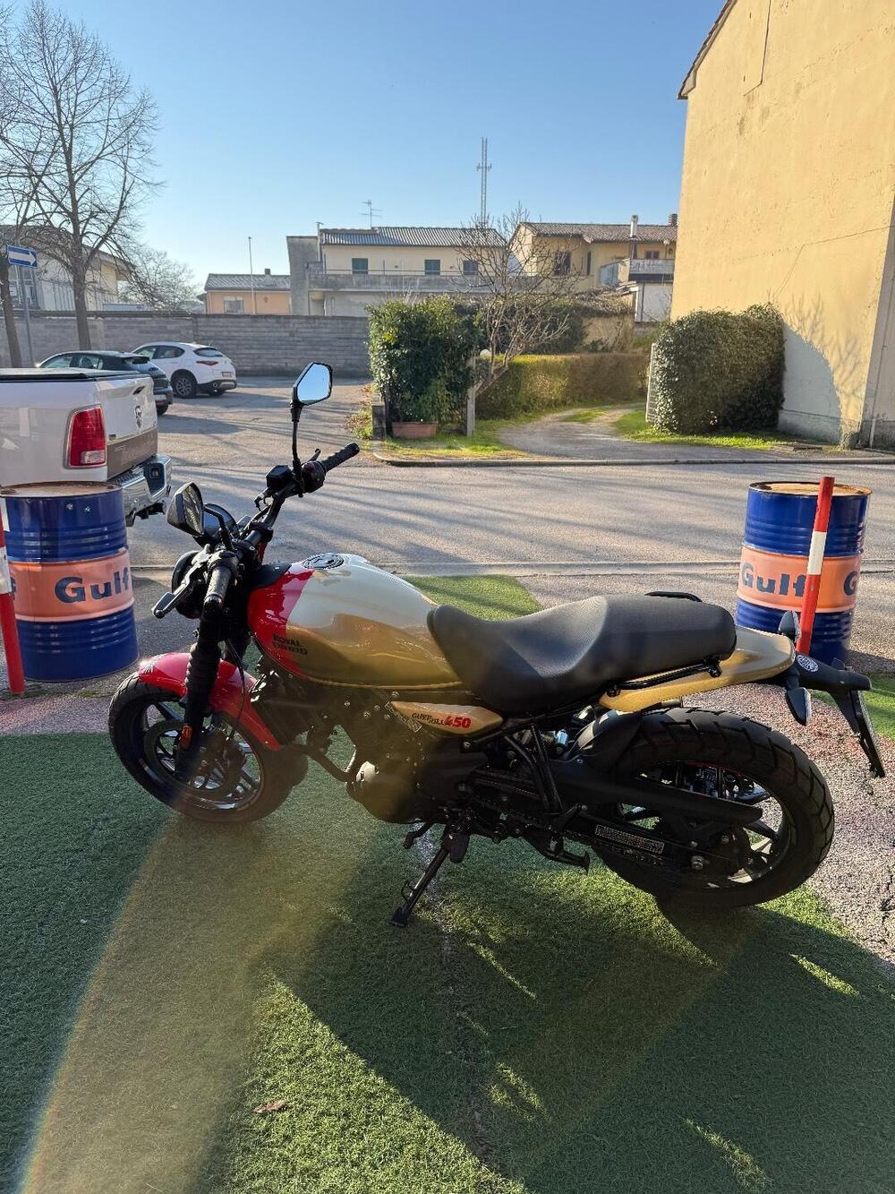 Royal Enfield Guerrilla 450 (2024 - 26) (2)