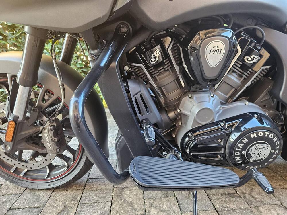 Indian Challenger 1768 Dark Horse (2021 - 25) (3)