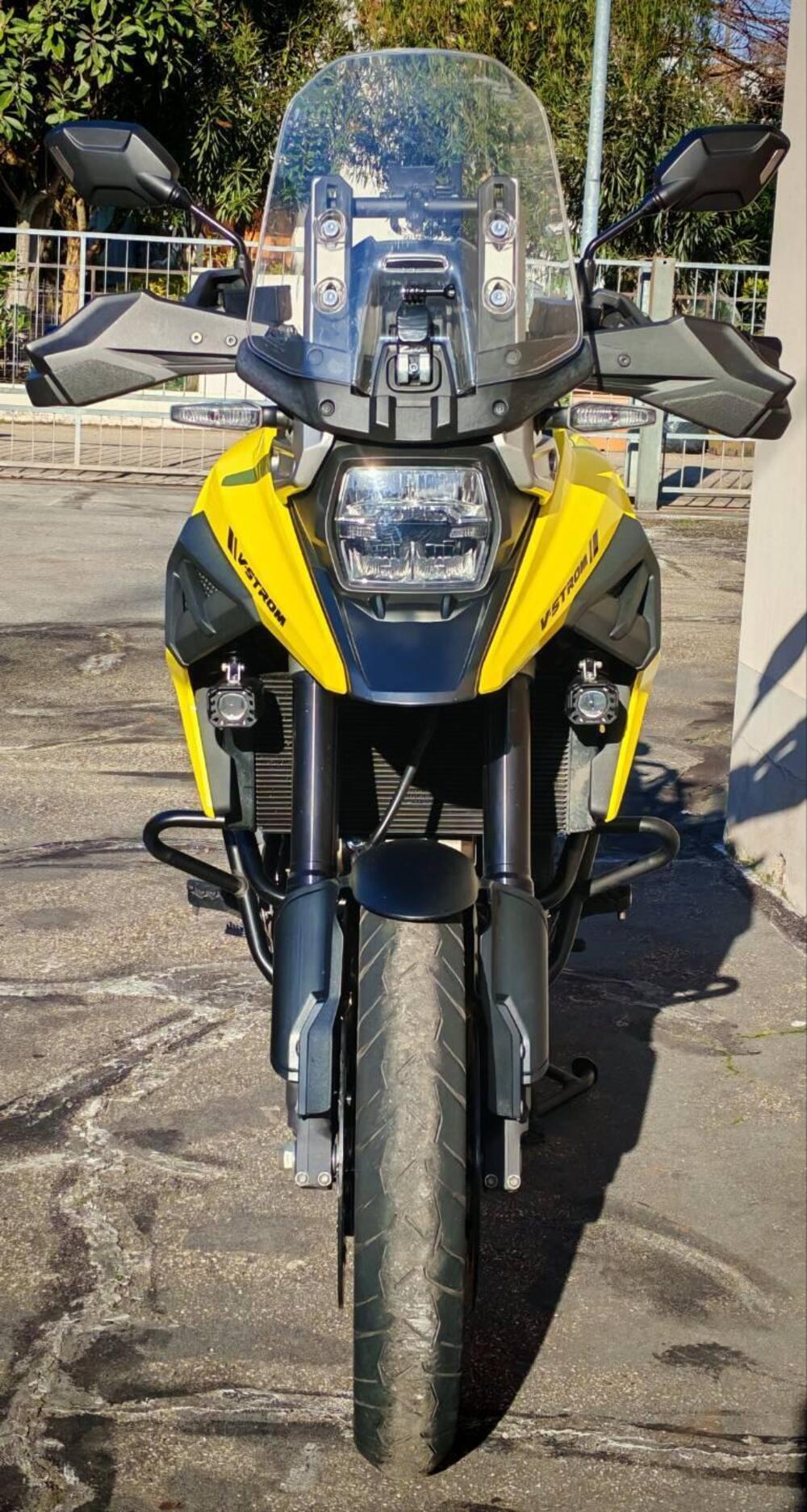 Suzuki V-Strom 1050XT (2020 - 23) (3)