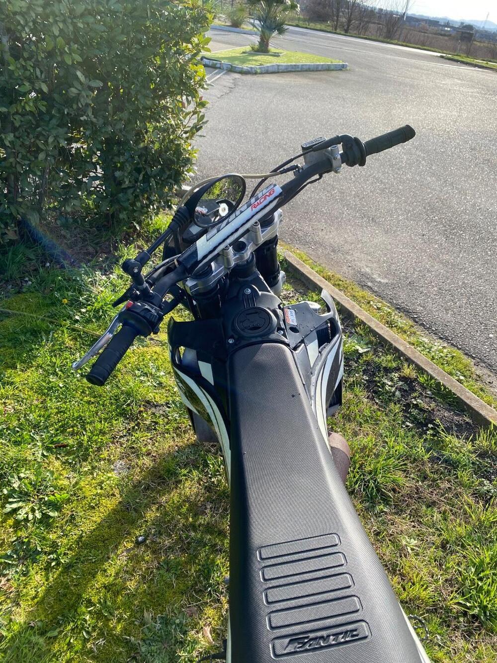 Fantic Motor Motard 50 Performance 2t (2020) (3)