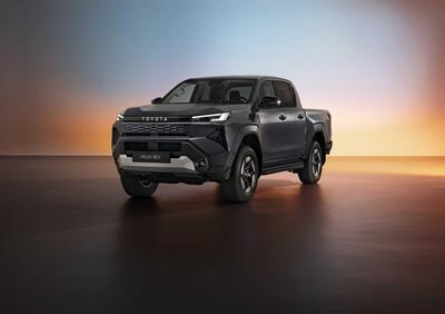 Nuovo Toyota Hilux 2026: torna il pick-up più venduto al mondo e alza ancora l'asticella