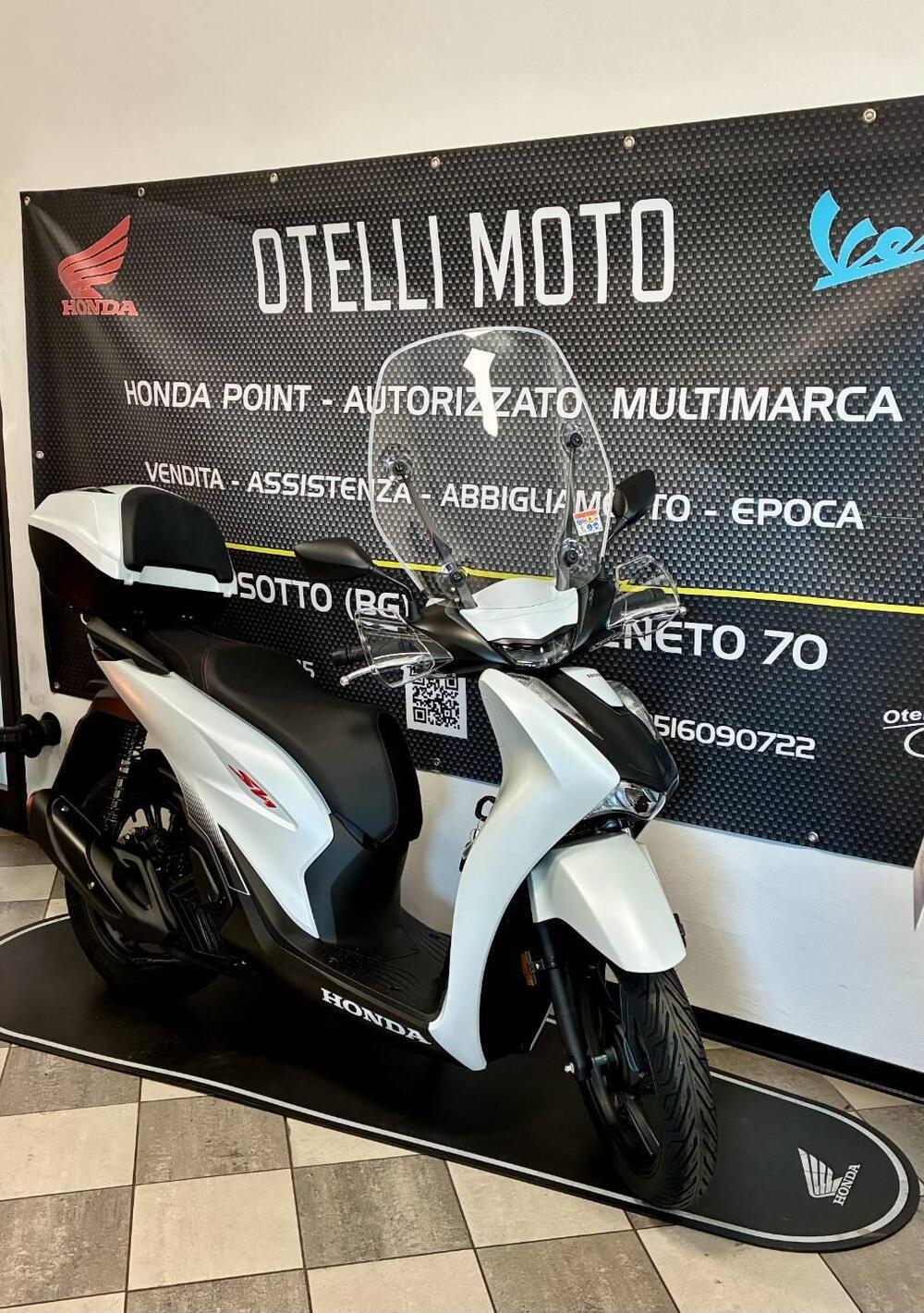 Honda SH 125i Sport (2024 - 25) (2)