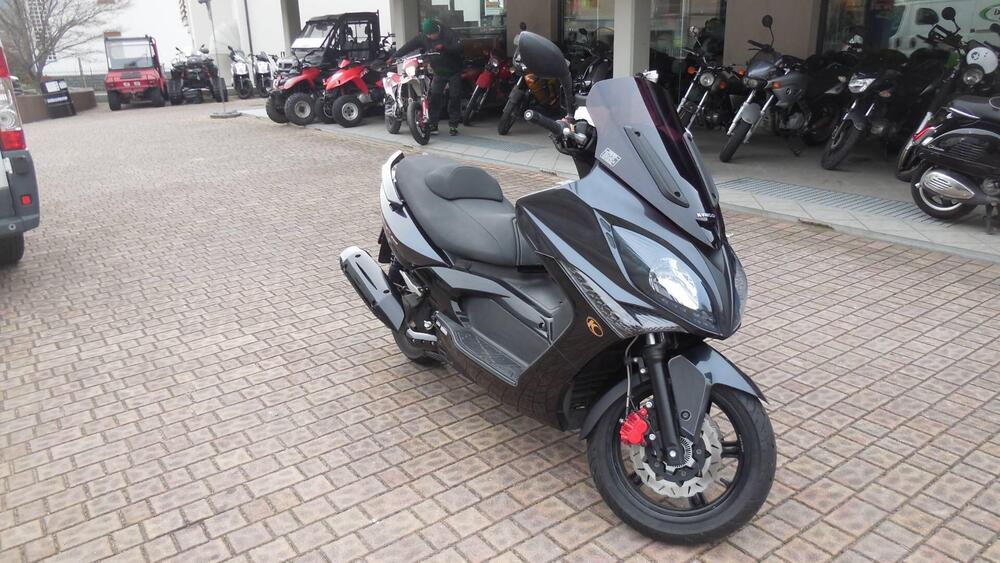 Kymco Xciting 300i R (2007 - 14) (2)