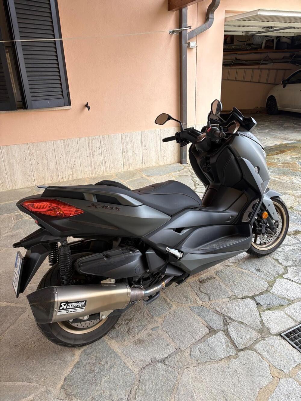 Yamaha X-Max 400 Tech Max (2020) (7)