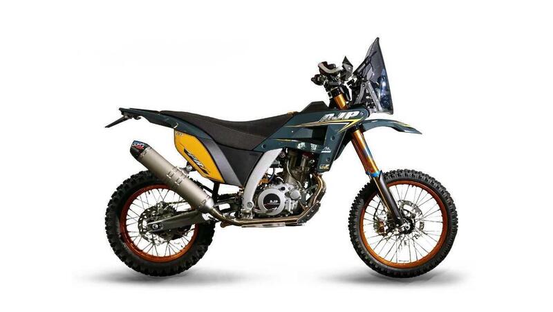 AJP PR7 650 Adventure PR7 650 Adventure Gold Edition (2025 - 26)