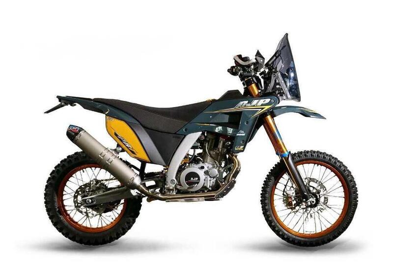 AJP PR7 650 Adventure PR7 650 Adventure Gold Edition (2025 - 26)