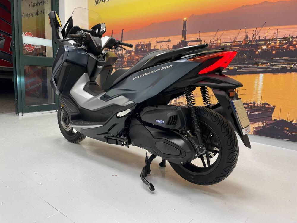 Honda Forza 350 (2022 - 24) (8)