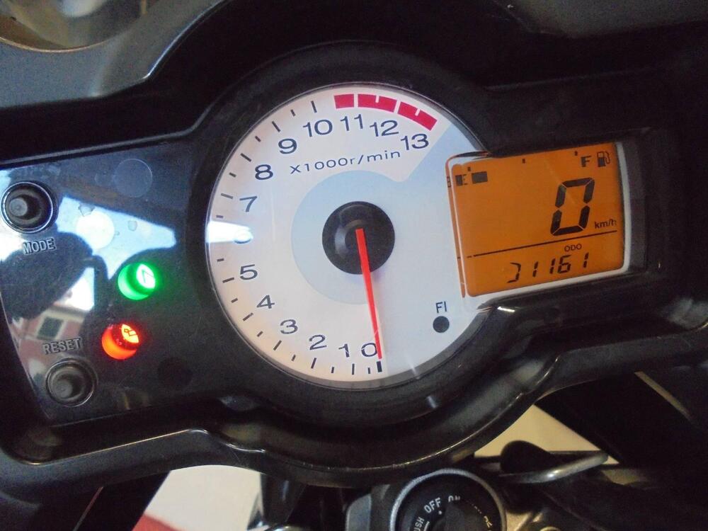 Kawasaki Versys 650 (2010 - 13) (2)