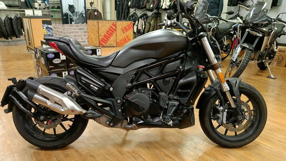 Benelli 502 C (2021 - 25) (2)