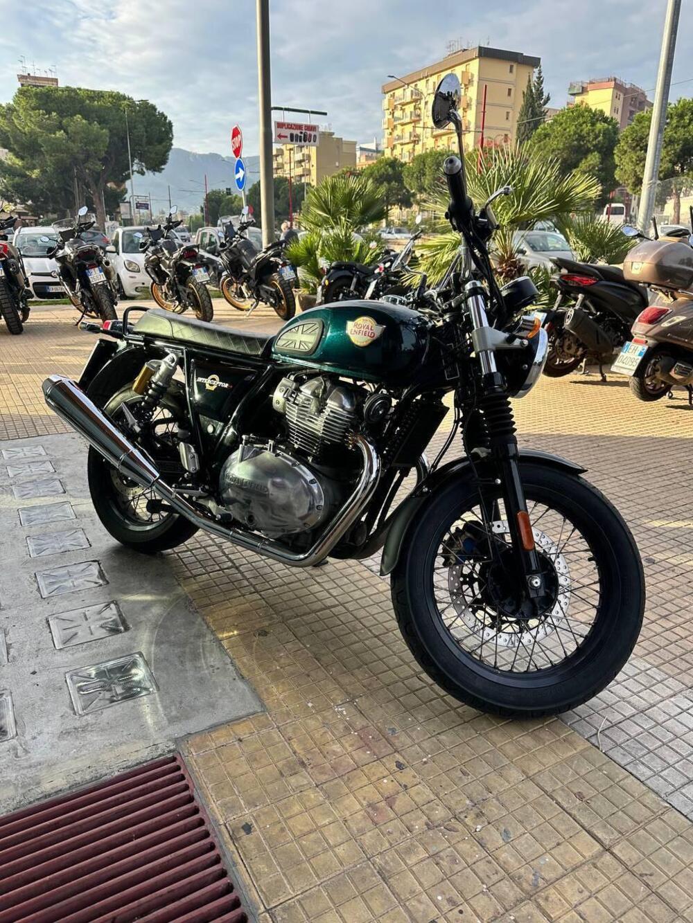 Royal Enfield Interceptor 650 (2021 - 26) (4)