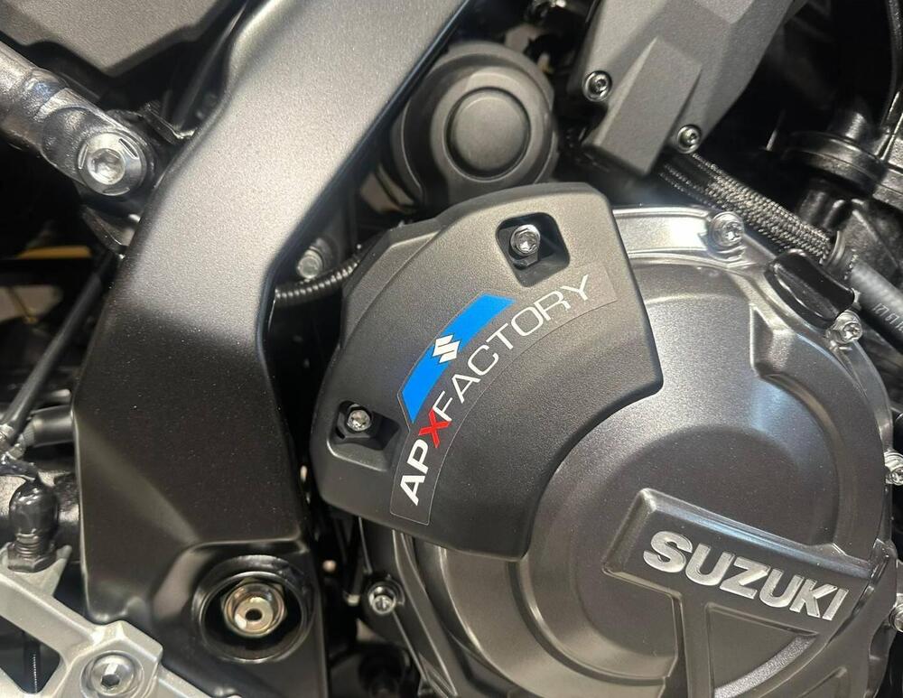 Suzuki GSX-8S (2025 - 26) (8)